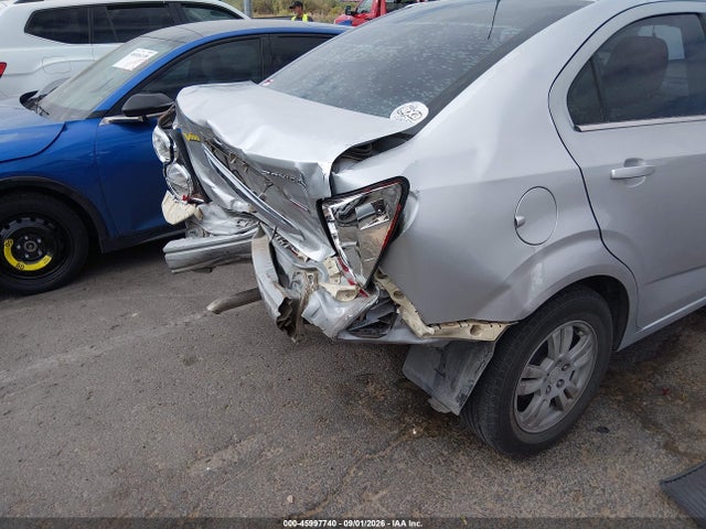 Aukcja sprzedaży 2016 Chevrolet Sonic Lt Auto, vin: 1G1JC5SB2G4106081, numer aukcji: 45997740