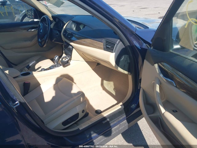 2014 Bmw X1 Xdrive28i მანქანა იყიდება აუქციონზე, vin: WBAVL1C55EVY12203, აუქციონის ნომერი: 45997782