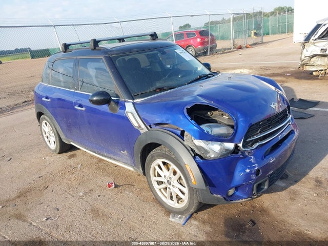 Продаж на аукціоні авто 2015 Mini Countryman Cooper S, vin: WMWZC5C57FWT37951, номер лоту: 45997807