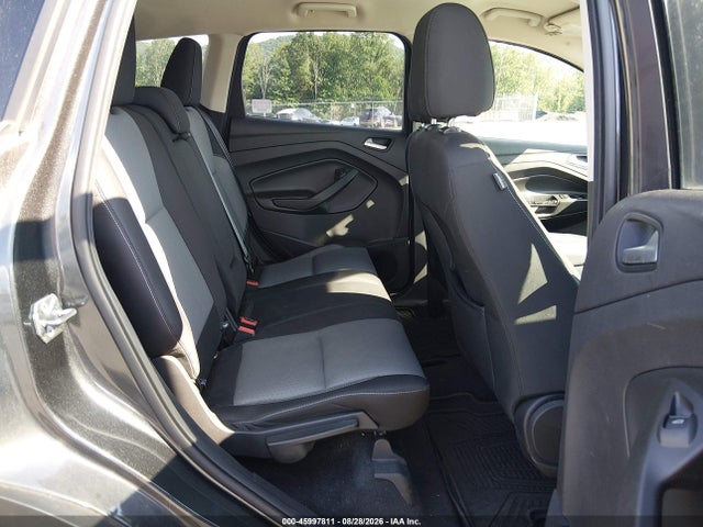 2017 Ford Escape Se მანქანა იყიდება აუქციონზე, vin: 1FMCU9GD7HUC16877, აუქციონის ნომერი: 45997811
