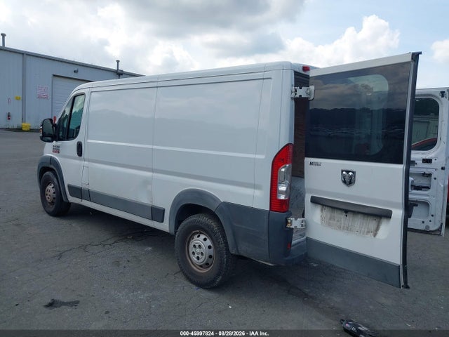 45997824 :رقم المزاد ، 3C6TRVAG8GE112792 vin ، 2016 Ram Promaster 1500 Low Roof مزاد بيع