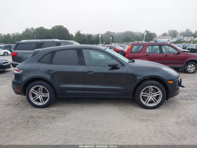 Продаж на аукціоні авто 2023 Porsche Macan T, vin: WP1AA2A58PLB10129, номер лоту: 45997839