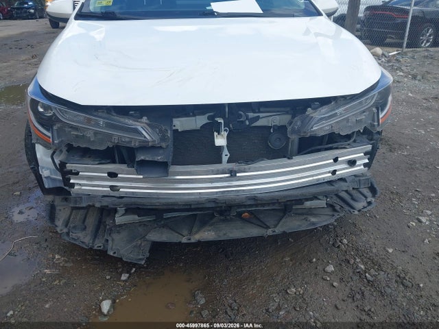 45997865 :رقم المزاد ، JTDEPMAE4NJ197100 vin ، 2022 Toyota Corolla Le مزاد بيع