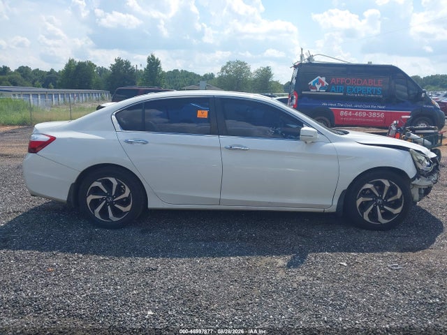 Продаж на аукціоні авто 2015 Honda Accord Ex-l, vin: 1HGCR2F83FA180817, номер лоту: 45997877