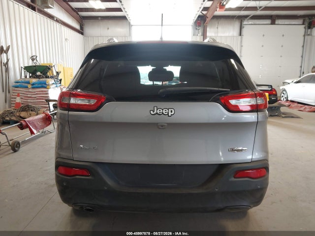 Jeep Cherokee Latitude 4x4 2018 1C4PJMCB0JD528521 Image 16