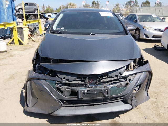 Toyota Prius Prime Plus 2018 JTDKARFP2J3079900 Image 13