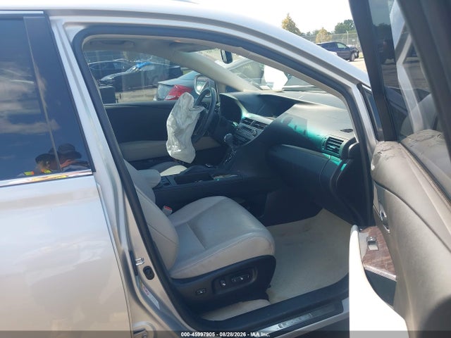 45997905 :رقم المزاد ، 2T2BC1BA5FC010187 vin ، 2015 Lexus Rx 450h مزاد بيع