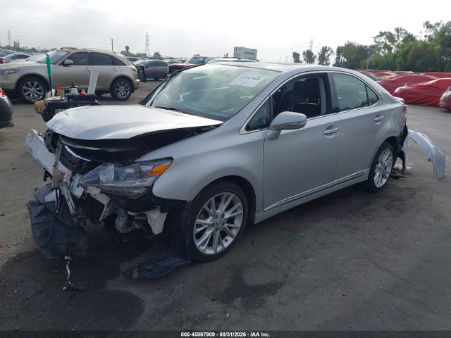 2010 Lexus Hs 250h Premium მანქანა იყიდება აუქციონზე, vin: JTHBB1BA9A2026664, აუქციონის ნომერი: 45997909
