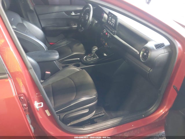 2020 Kia Forte Gt-line მანქანა იყიდება აუქციონზე, vin: 3KPF34ADXLE224379, აუქციონის ნომერი: 45997911