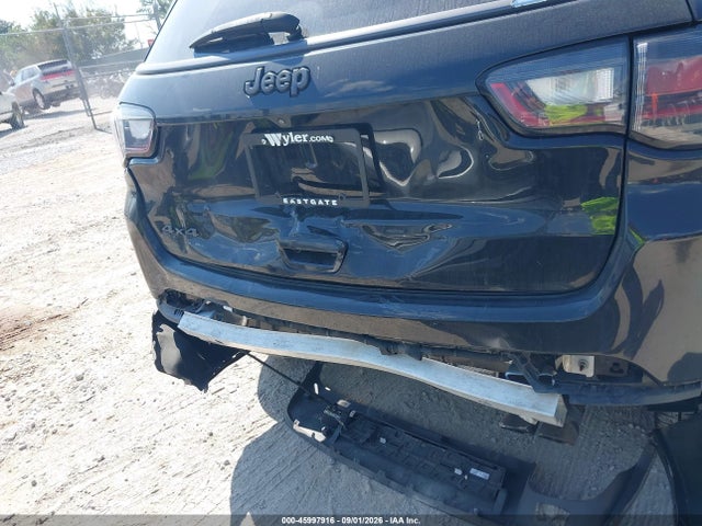 45997916 :رقم المزاد ، 3C4NJDCB1NT171681 vin ، 2022 Jeep Compass High Altitude 4x4 مزاد بيع