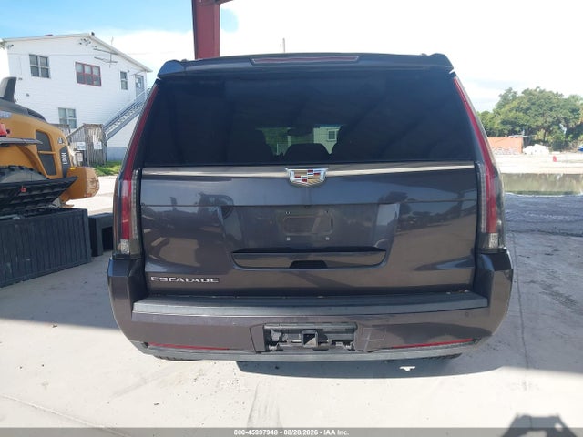 Продаж на аукціоні авто 2015 Cadillac Escalade Luxury, vin: 1GYS3MKJ7FR535130, номер лоту: 45997948