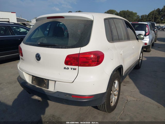 2013 Volkswagen Tiguan S მანქანა იყიდება აუქციონზე, vin: WVGAV7AX6DW540073, აუქციონის ნომერი: 45997985
