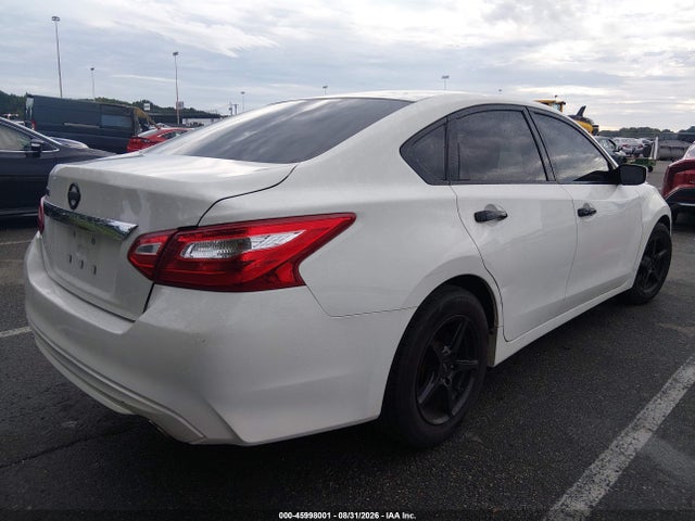Продажа на аукционе авто 2017 Nissan Altima 2.5 S, vin: 1N4AL3APXHN335053, номер лота: 45998001