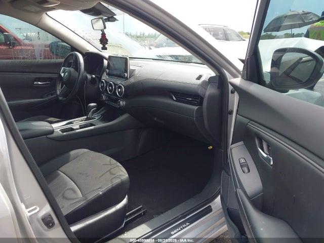 45998016 :رقم المزاد ، 3N1AB8CV0NY304997 vin ، 2022 Nissan Sentra Sv Xtronic Cvt مزاد بيع