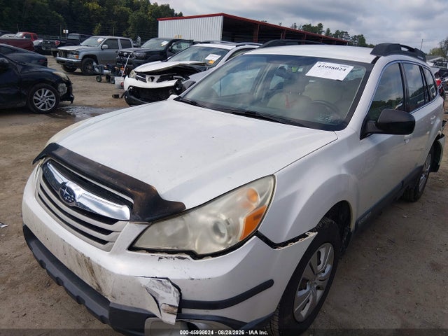 45998024 :رقم المزاد ، 4S4BRBAC7A3386186 vin ، 2010 Subaru Outback 2.5i مزاد بيع