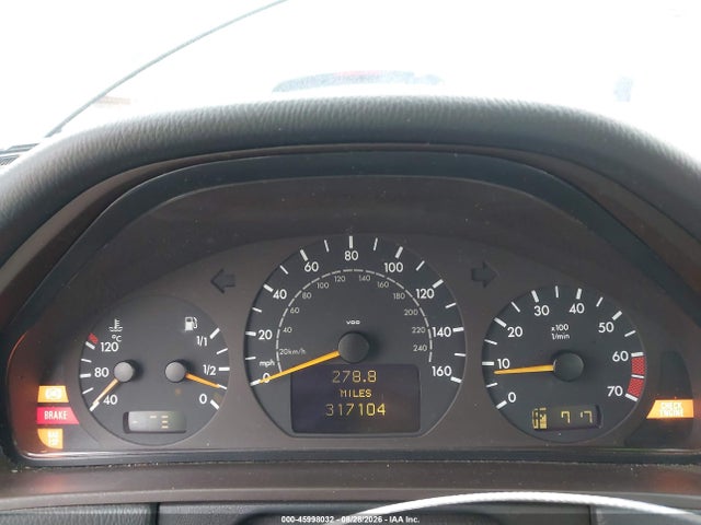 Продажа на аукционе авто 2001 Mercedes-benz E 430, vin: WDBJF70J41X061671, номер лота: 45998032