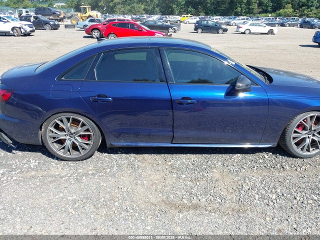 2021 Audi S4 Premium Plus Tfsi Quattro Tiptronic მანქანა იყიდება აუქციონზე, vin: WAUB4AF48MA015551, აუქციონის ნომერი: 45998051