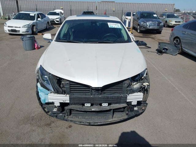 Lincoln MKZ HYBRID 2015 3LN6L2LU1FR614247 Image 13
