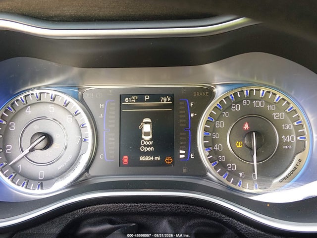1C3CCCAB2GN120938 Chrysler 200 Limited
