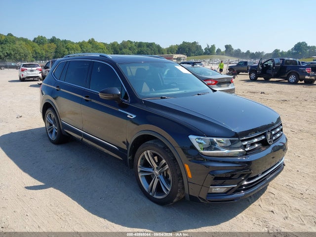 45998064 :رقم المزاد ، 3VV3B7AX8JM139028 vin ، 2018 Volkswagen Tiguan 2.0t Se/2.0t Sel مزاد بيع