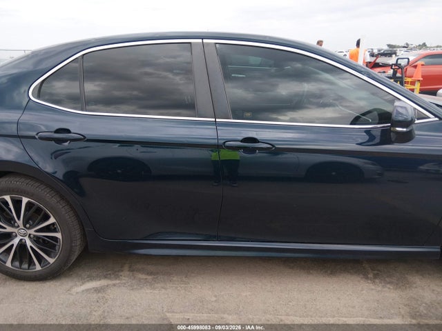 Продаж на аукціоні авто 2018 Toyota Camry Se, vin: 4T1B11HK9JU668466, номер лоту: 45998083