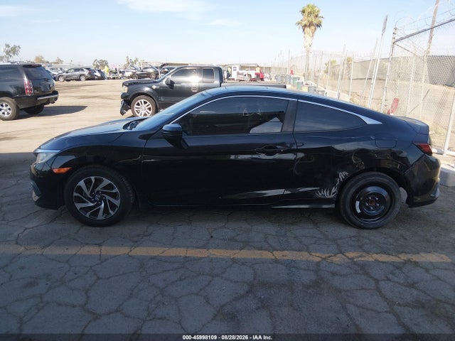Honda Civic Lx-p 2018 2HGFC4B06JH308973 Image 17