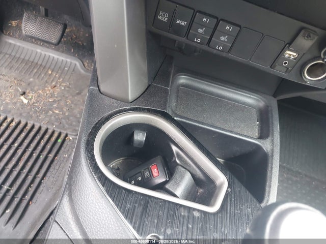 Toyota Rav4 Limited 2017 2T3DFREV9HW687642 Image 11