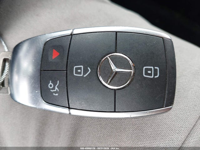 Продаж на аукціоні авто 2021 Mercedes-benz C 300 Sedan, vin: W1KWF8DB8MR609007, номер лоту: 45998126
