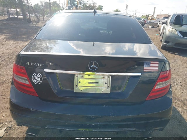 Продажа на аукционе авто 2012 Mercedes-benz C 300 Luxury 4matic/sport 4matic, vin: WDDGF8BB6CA684440, номер лота: 45998180