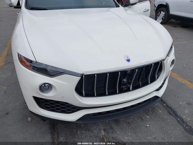 Maserati Levante 2017 ZN661XUAXHX243822 Image 6