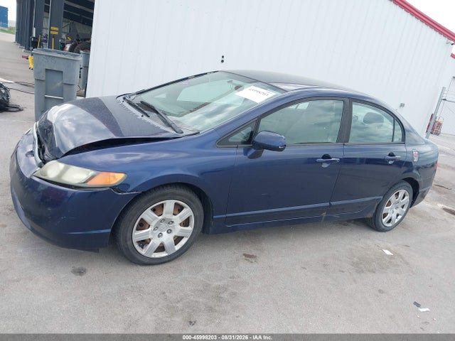Продажа на аукционе авто 2008 Honda Civic Lx, vin: 1HGFA16518L110390, номер лота: 45998203