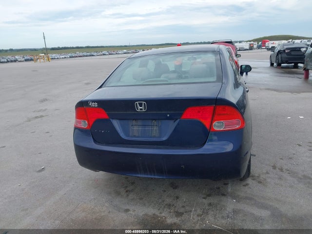 Продажа на аукционе авто 2008 Honda Civic Lx, vin: 1HGFA16518L110390, номер лота: 45998203