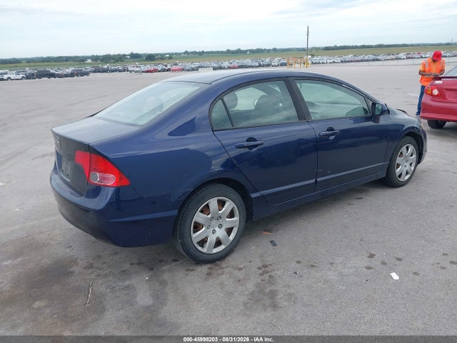 Продажа на аукционе авто 2008 Honda Civic Lx, vin: 1HGFA16518L110390, номер лота: 45998203