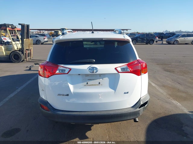 Toyota RAV4 LE 2015 2T3ZFREV6FW177493 Image 16