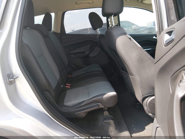 Продажа на аукционе авто 2016 Ford Escape Se, vin: 1FMCU0G72GUB70377, номер лота: 45998216