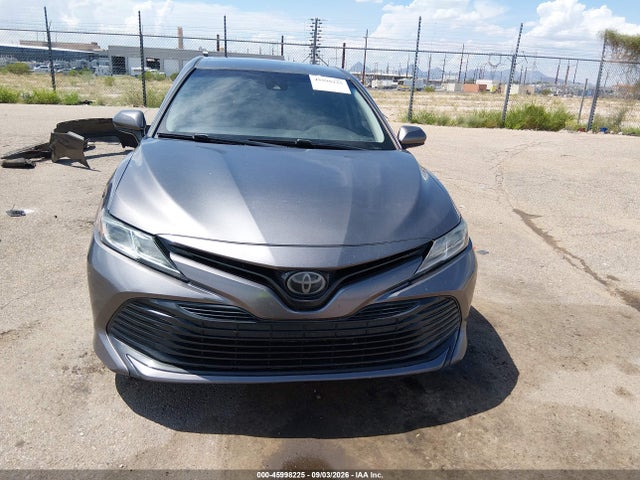 Продажа на аукционе авто 2020 Toyota Camry Le, vin: 4T1C11AK2LU917529, номер лота: 45998225