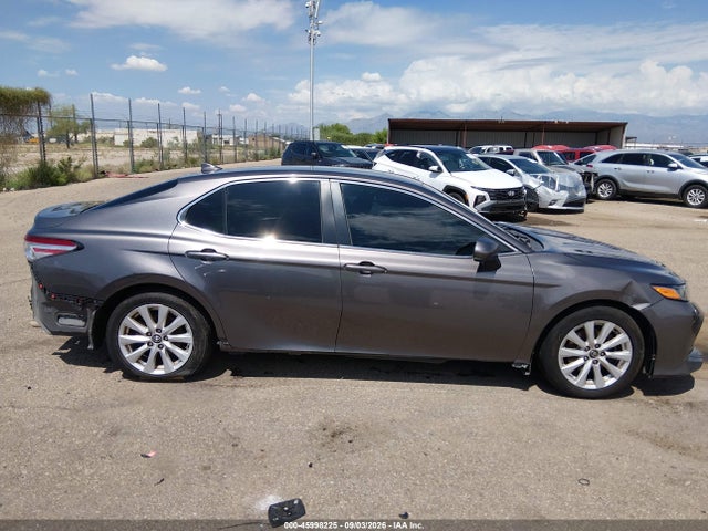 Продажа на аукционе авто 2020 Toyota Camry Le, vin: 4T1C11AK2LU917529, номер лота: 45998225