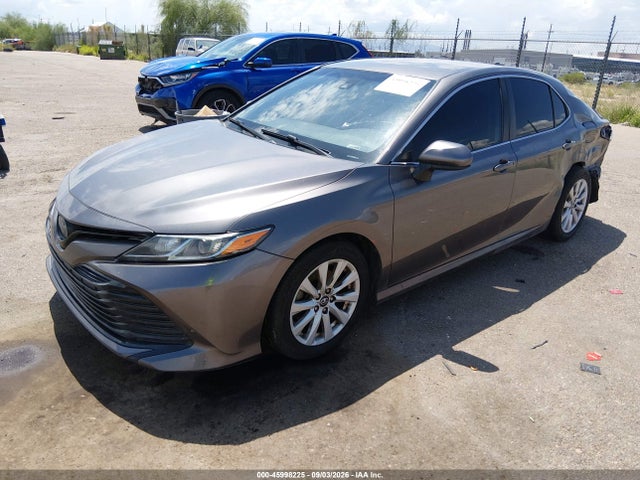 Продажа на аукционе авто 2020 Toyota Camry Le, vin: 4T1C11AK2LU917529, номер лота: 45998225