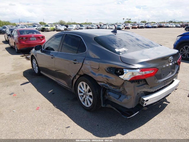 Продажа на аукционе авто 2020 Toyota Camry Le, vin: 4T1C11AK2LU917529, номер лота: 45998225