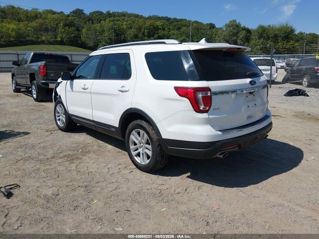 Ford EXPLORER XLT 2018 1FM5K8D89JGC47732 Image 3