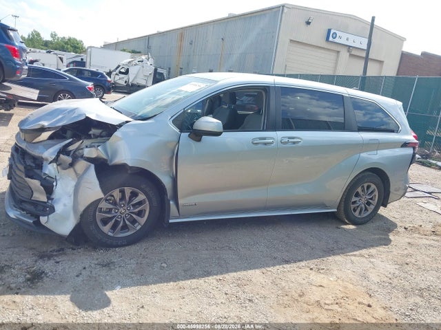 Aukcja sprzedaży 2021 Toyota Sienna Le, vin: 5TDKRKEC0MS037517, numer aukcji: 45998256