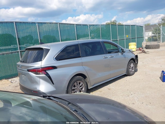 Aukcja sprzedaży 2021 Toyota Sienna Le, vin: 5TDKRKEC0MS037517, numer aukcji: 45998256