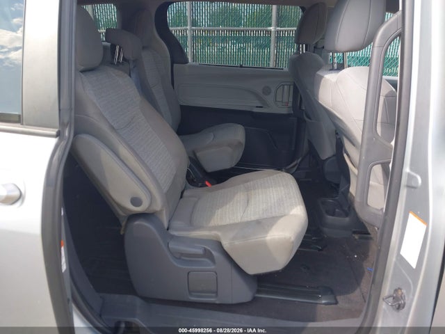 Aukcja sprzedaży 2021 Toyota Sienna Le, vin: 5TDKRKEC0MS037517, numer aukcji: 45998256