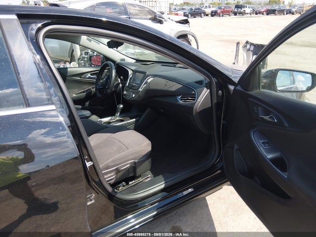 Продажа на аукционе авто 2018 Chevrolet Malibu Lt, vin: 1G1ZD5ST0JF244870, номер лота: 45998275