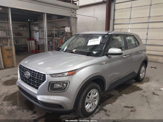 Hyundai Venue Se 2024 KMHRB8A3XRU279855 Image 2
