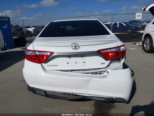 4T1BF1FK8FU480260 Toyota CAMRY SE