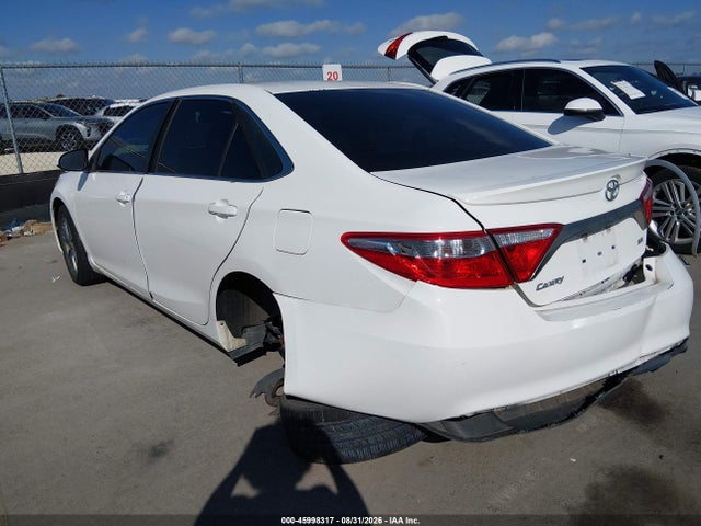 4T1BF1FK8FU480260 Toyota CAMRY SE