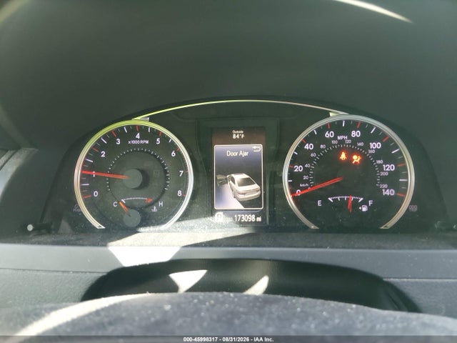 4T1BF1FK8FU480260 Toyota CAMRY SE