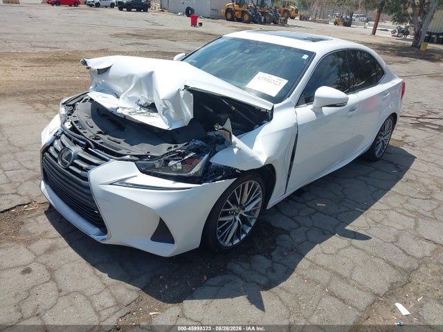 Продажа на аукционе авто 2017 Lexus Is 200t, vin: JTHBA1D27H5053444, номер лота: 45998323
