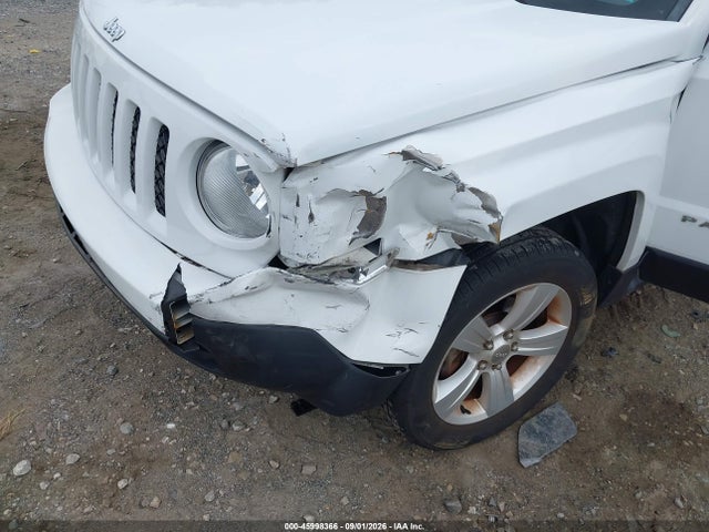 Jeep Patriot Latitude 2016 1C4NJRFB9GD587303 Image 6